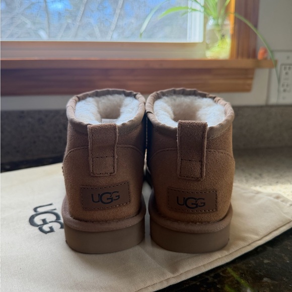 UGG Ultra Mini Chestnut Ankle Boots - Picture 2 of 5